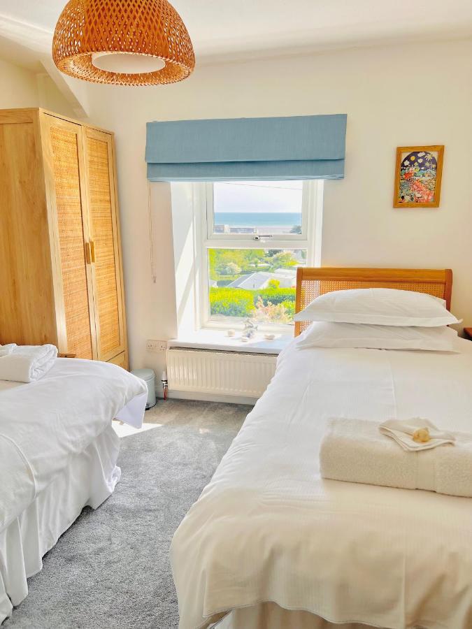 Gordy Hall -Sea Facing Welsh Cottage With Stunning Views Pendine Eksteriør billede